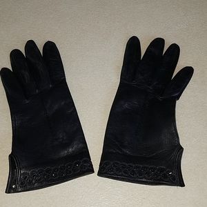 VTG navy supple leather cut out glive sz 6 1/2